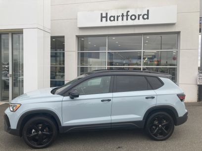 Certified 2025 Volkswagen Taos SE