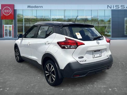 Used 2019 Nissan Kicks SV w/ Exterior Electronics Package FWD image 7