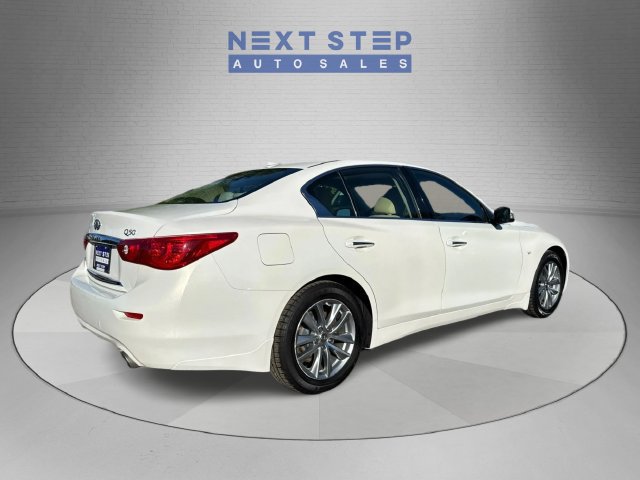 Used 2015 INFINITI Q50 Premium w/ Navigation Package AWD/4WD image 8
