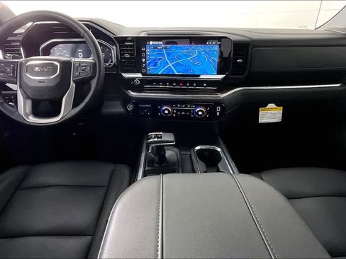 Used 2025 GMC Sierra 1500 Elevation w/ Elevation Premium Package AWD/4WD image 29