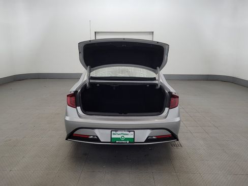 Used 2022 Hyundai Sonata SE w/ Cargo Package FWD image 29