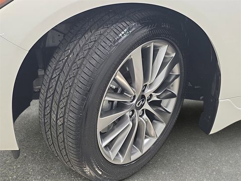 Certified 2023 INFINITI Q50 Luxe w/ Cargo Package image 28