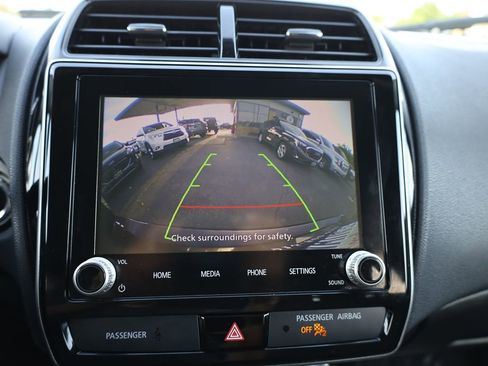 Used 2020 Mitsubishi Outlander Sport ES image 26