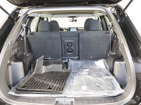 Used 2024 Mitsubishi Outlander ES image 47