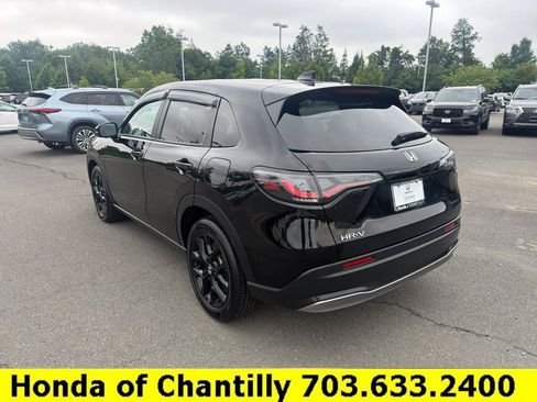 Certified 2024 Honda HR-V Sport image 5