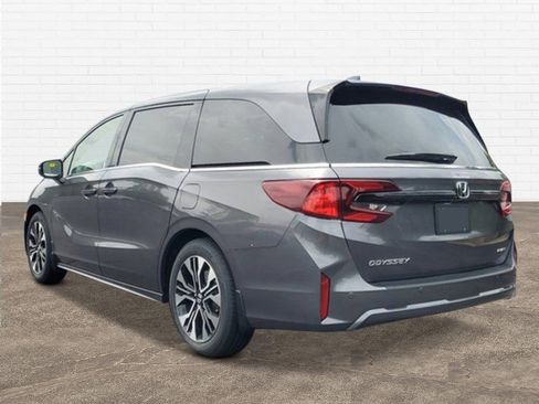 New 2026 Honda Odyssey Elite image 3