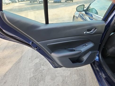 Used 2022 Nissan Altima 2.5 SR image 27