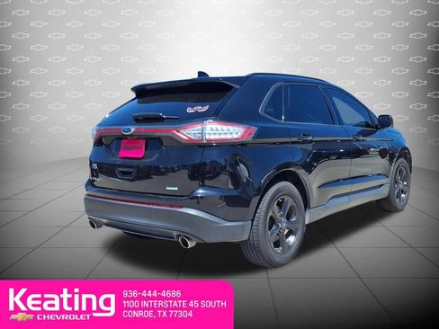 Used 2017 Ford Edge SE FWD image 7