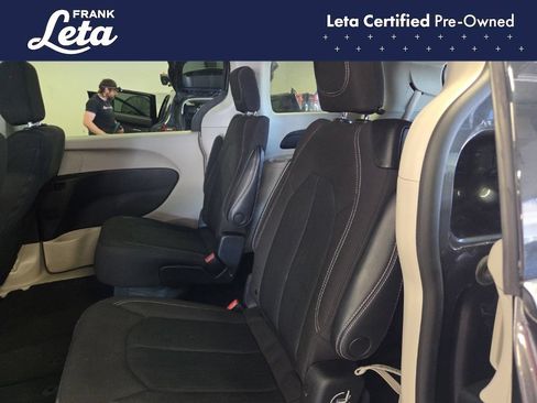 Used 2023 Chrysler Voyager LX FWD image 19