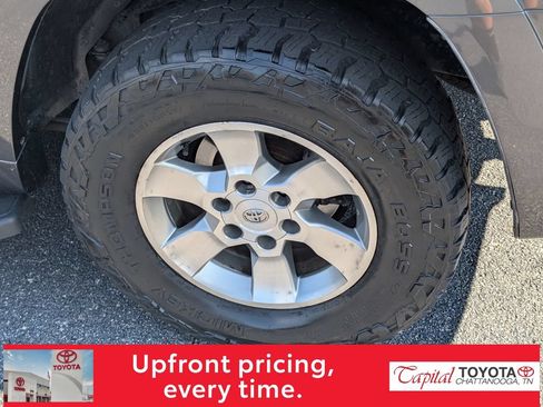 Used 2010 Toyota 4Runner SR5 AWD/4WD image 9