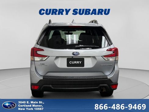 Certified 2023 Subaru Forester Premium AWD/4WD image 4