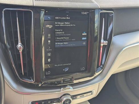 Used 2019 Volvo XC60 T5 Momentum w/ Multimedia Package FWD image 15
