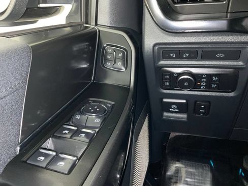 Used 2022 Ford F150 Lariat w/ Equipment Group 502A High AWD/4WD image 21