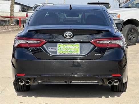Used 2022 Toyota Camry XSE image 4