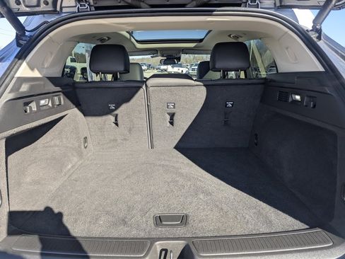 Used 2022 Buick Envision Essence w/ Sport Touring Package image 22