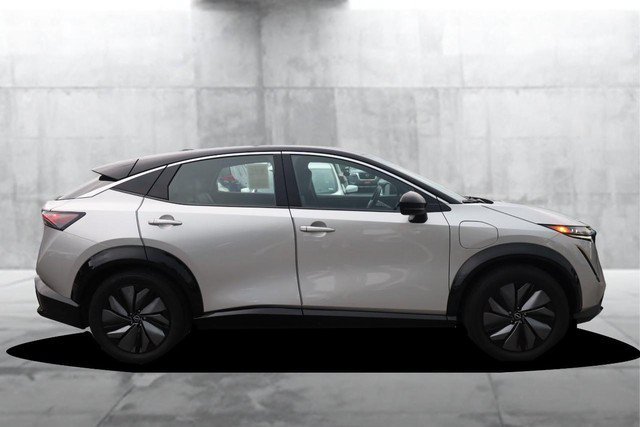 Certified 2023 Nissan Ariya FWD image 5