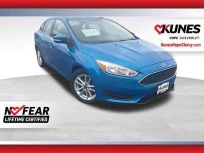 Used 2017 Ford Focus SE w/ Cold Weather Package