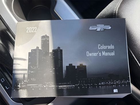 Used 2022 Chevrolet Colorado ZR2 image 26