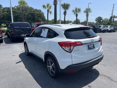 Used 2022 Honda HR-V EX image 8
