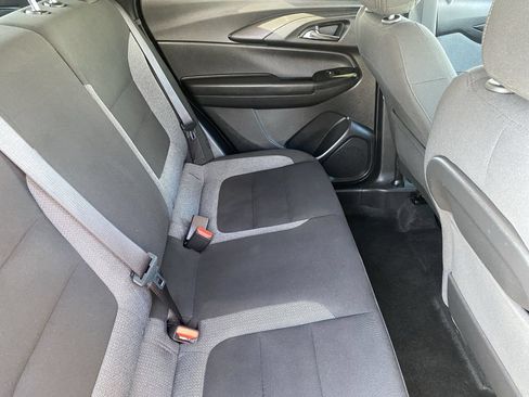 Used 2025 Chevrolet TrailBlazer LT FWD image 12
