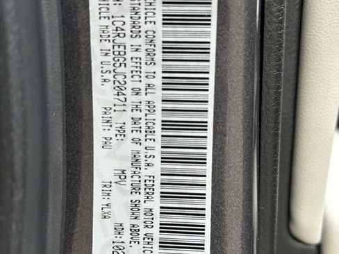 Certified 2018 Jeep Grand Cherokee Limited image 56