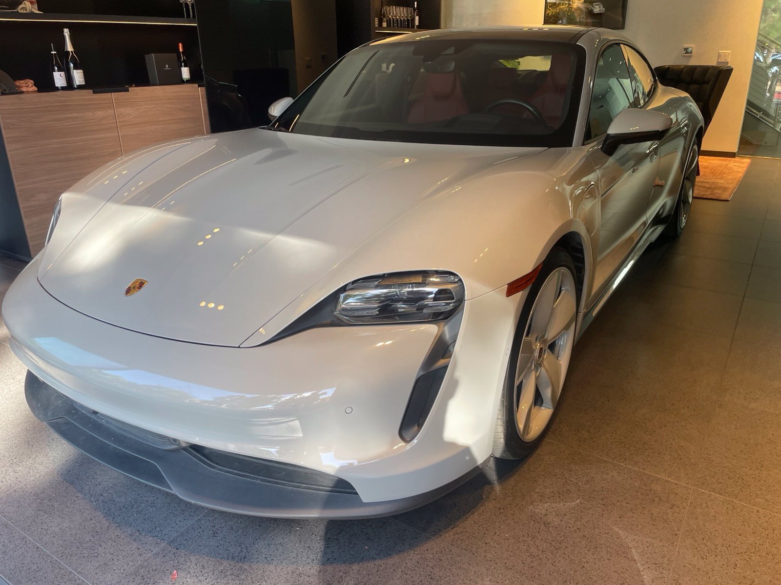 Used 2023 Porsche Taycan RWD image 2