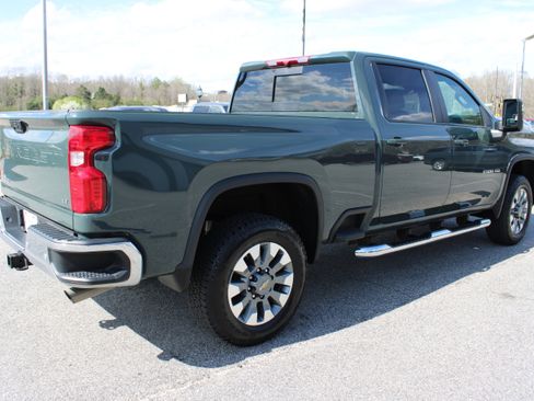 Used 2025 Chevrolet Silverado 2500 LT w/ All Star Edition image 6