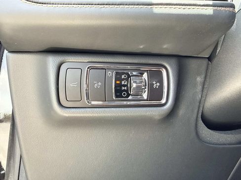 New 2026 Lincoln Aviator Black Label w/ Jet Appearance Package AWD/4WD image 32