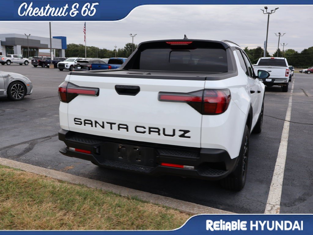Certified 2024 Hyundai Santa Cruz SEL w/ Activity Package FWD image 21