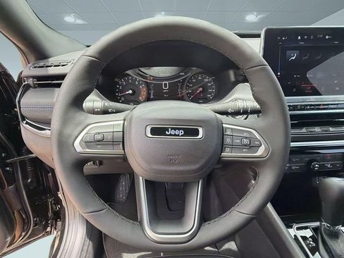 New 2026 Jeep Compass Limited AWD/4WD image 11