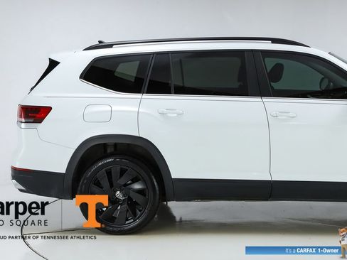 Used 2024 Volkswagen Atlas SE image 11