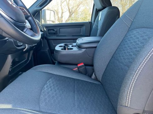 New 2026 RAM 5500 Tradesman AWD/4WD image 19
