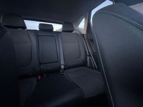 Used 2025 Kia Seltos S image 36