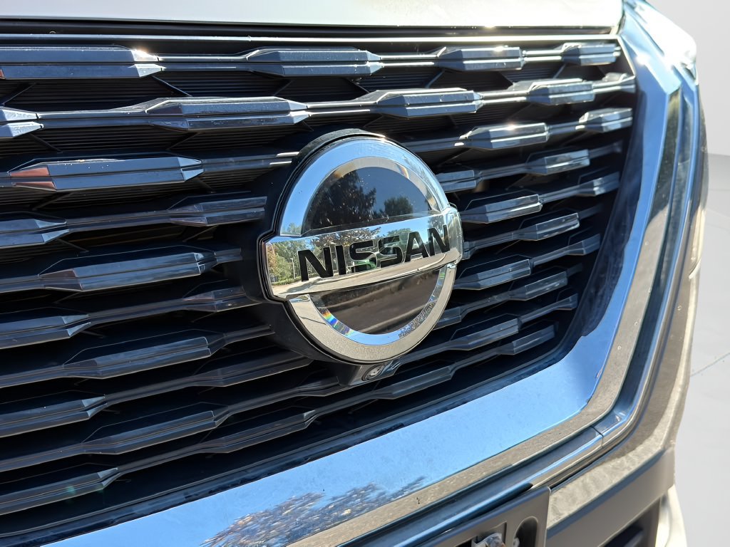 Used 2021 Nissan Rogue SV AWD/4WD image 28