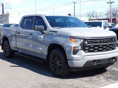 Used 2024 Chevrolet Silverado 1500 Custom AWD/4WD image 5