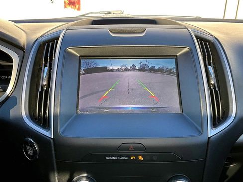 Used 2020 Ford Edge SEL w/ Convenience Package image 14