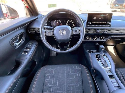 Used 2023 Honda HR-V Sport image 17