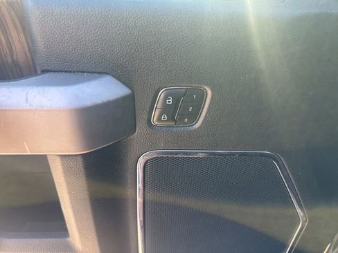 Used 2020 Ford F150 Lariat w/ Equipment Group 501A Mid AWD/4WD image 12