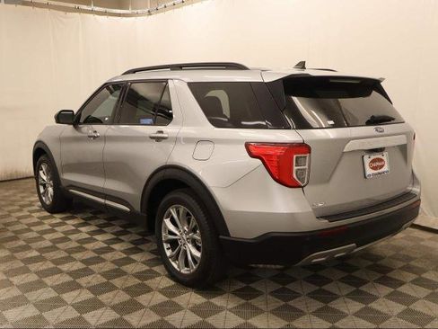 Certified 2023 Ford Explorer XLT w/ Equipment Group 202A RWD image 10