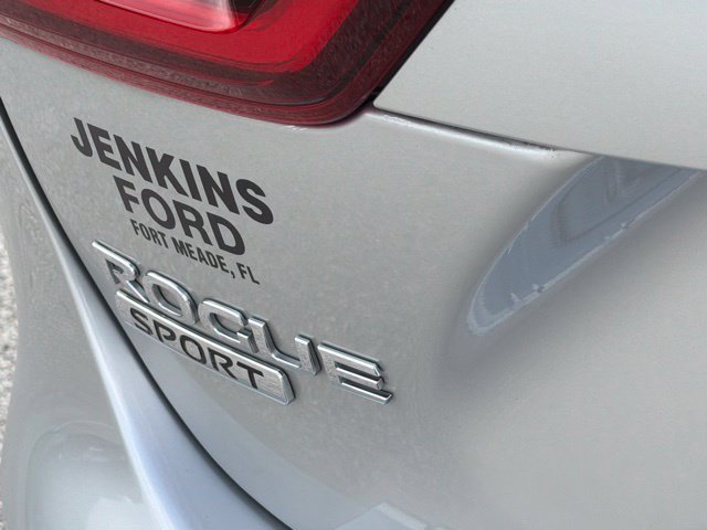 Used 2022 Nissan Rogue Sport SL FWD image 14