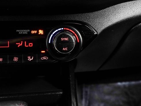 Used 2022 Kia Forte GT-Line w/ GT-Line Technology Package FWD image 27