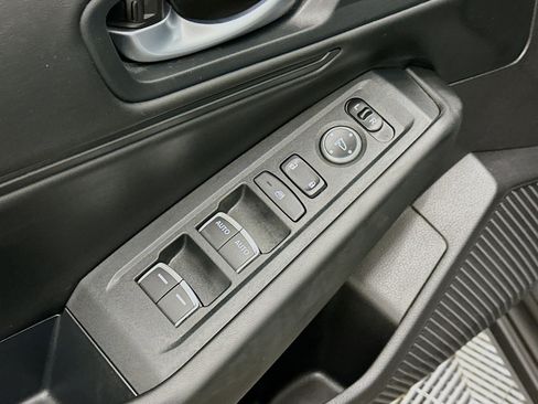 Used 2025 Honda Accord SE image 15