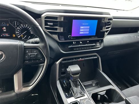 Used 2022 Toyota Tundra SR5 image 17