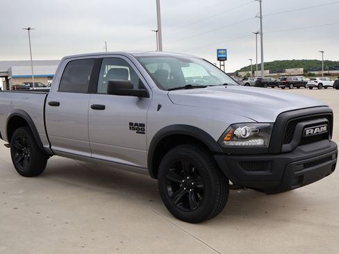 Used 2024 RAM 1500 Warlock AWD/4WD image 5