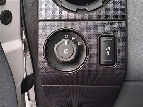 Used 2015 Ford F250 XL image 11