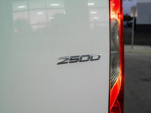 New 2025 Mercedes-Benz Sprinter 2500 image 7