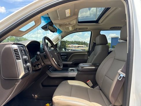 Used 2017 Chevrolet Silverado 2500 LTZ w/ Duramax Plus Package AWD/4WD image 25