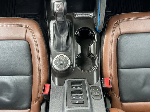 Certified 2022 Ford Bronco Outer Banks image 26