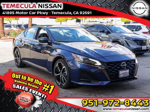 Certified 2023 Nissan Altima 2.5 SR image 1