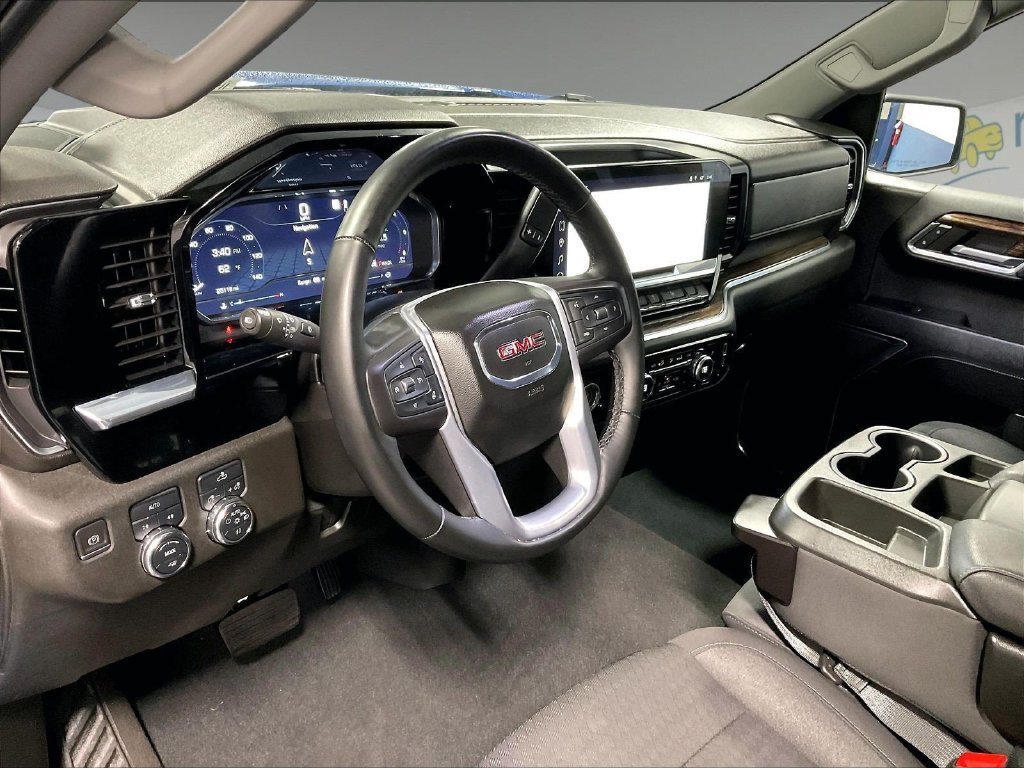Used 2023 GMC Sierra 1500 Elevation AWD/4WD image 8